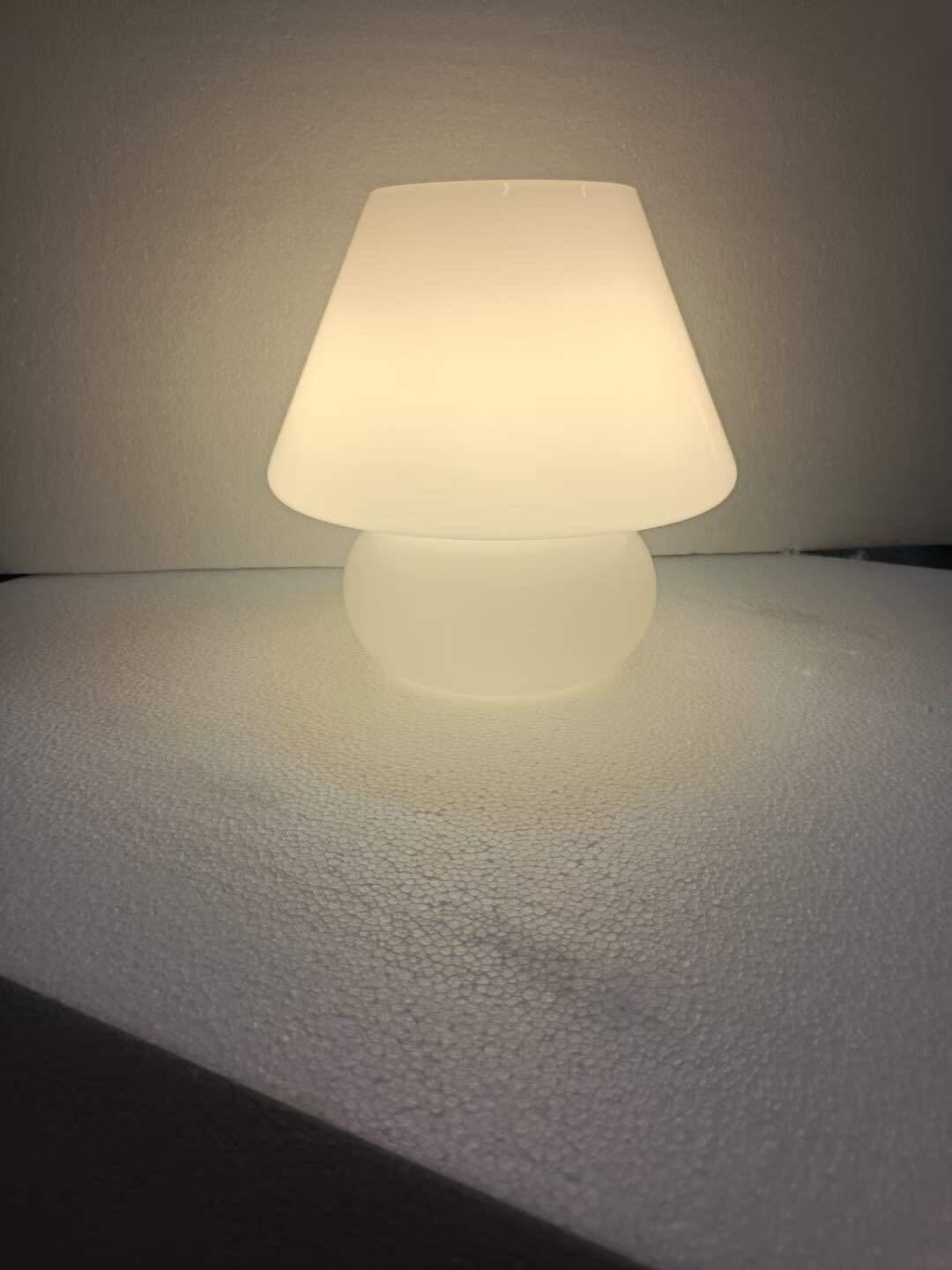 Oliva Luz | velador de mesa